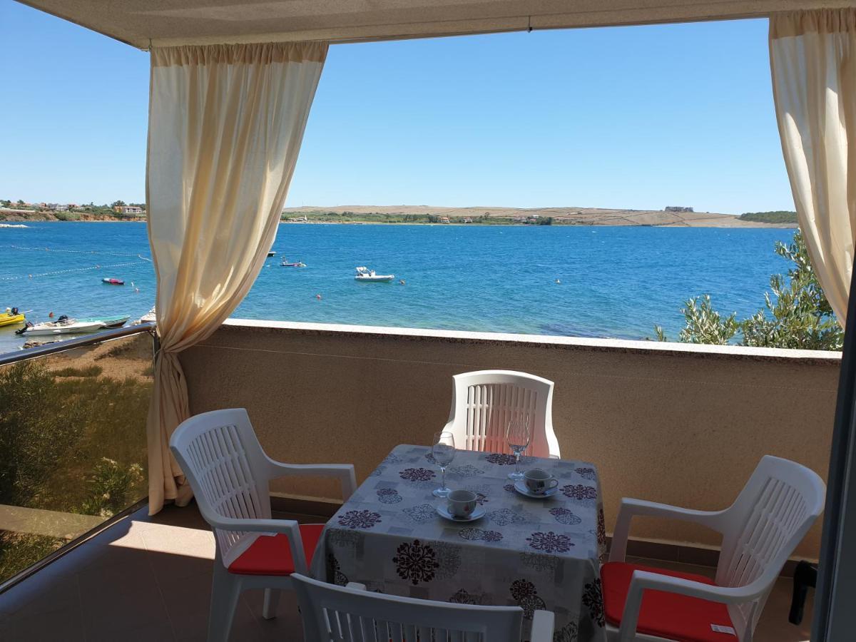 Summertime Apartmani Povljana Exteriér fotografie